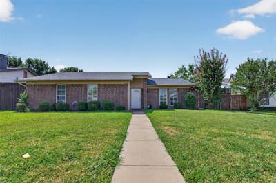2224 Crockett Drive, Carrollton TX 75006