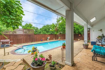 6703 Landover Hills Lane, Arlington TX 76017