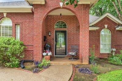 6703 Landover Hills Lane, Arlington TX 76017 - Photo 4