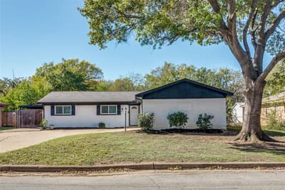 7012 Trimble Drive, Fort Worth TX 76134 - Photo 2