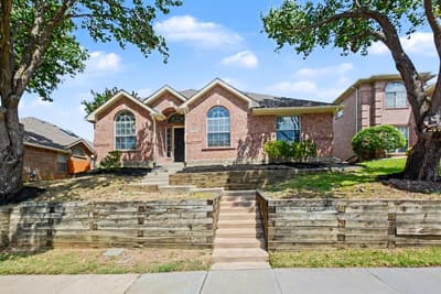 2033 Piedmont Drive, Lewisville TX 75067