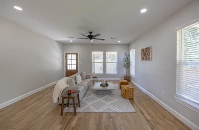 1321 E Magnolia Avenue, Fort Worth TX 76104 - Photo 5