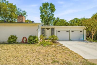 1005 Spanish Trail Drive, Granbury TX 76048