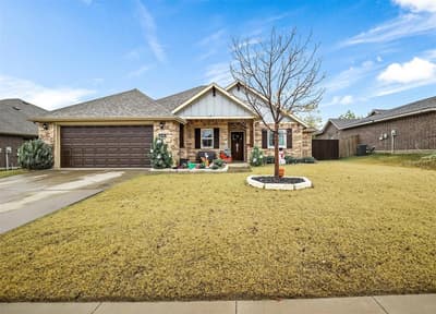 4006 Kensington Drive, Sanger TX 76266