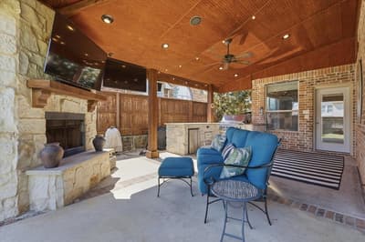 541 Hunter Street, Lantana TX 76226 - Photo 4