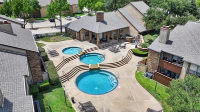 1908 Cloisters Drive # 511, Arlington TX 76011 - Photo 2