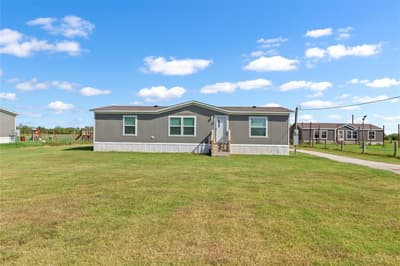 2347 NE County Road 2070, Powell TX 75153