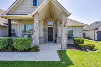 120 Saddle Ridge Drive, Godley TX 76044 - Photo 2