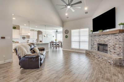 120 Saddle Ridge Drive, Godley TX 76044 - Photo 4