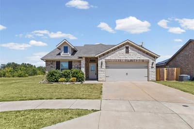 444 Keresley Street, Fort Worth TX 76036