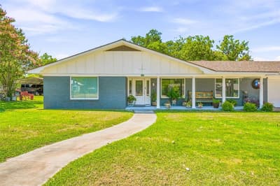 816 S Texas Street, De Leon TX 76444