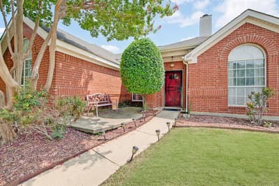 1926 Oak Bend Lane, Garland TX 75040 - Photo 3