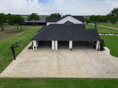 200 Corral Road, Godley TX 76044 - Photo 5