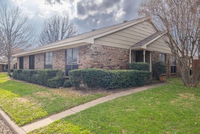 1805 W Spring Creek Parkway, Plano TX 75023 - Photo 2