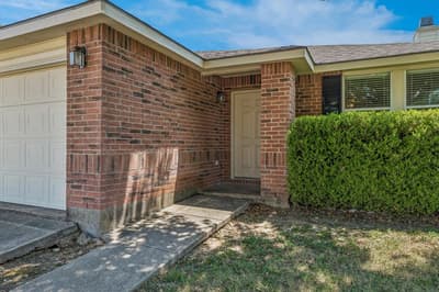 5160 Gold Basin Road, Fort Worth TX 76179 - Photo 3