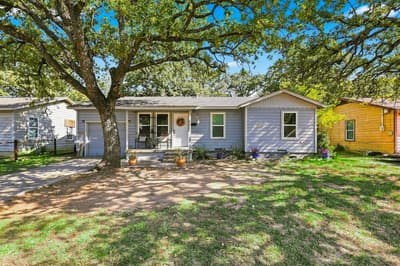 2617 Pioneer Street, Fort Worth TX 76119 - Photo 3