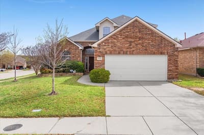 8604 Secret Forest Drive, Dallas TX 75249 - Photo 2