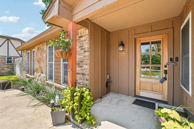 8612 Edgebrook Terrace, Benbrook TX 76116 - Photo 3