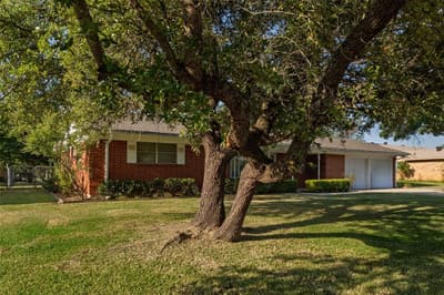 2002 Redbud Road, Gainesville TX 76240 - Photo 3