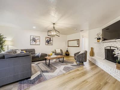 2001 Newbury Drive, Arlington TX 76014