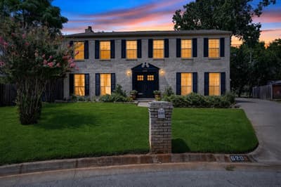 6205 Lemesa Court, Arlington TX 76016 - Photo 2