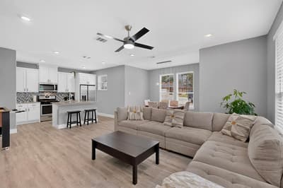 909 Marcellus Court, Arlington TX 76011 - Photo 4