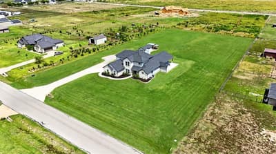 7271 Michelle Point, Krum TX 76249 - Photo 3