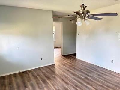 1248 Meriweather Avenue, Fort Worth TX 76115 - Photo 2