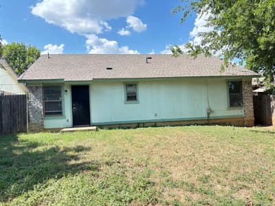 1248 Meriweather Avenue, Fort Worth TX 76115 - Photo 3