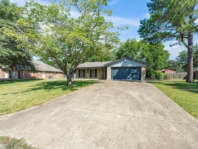 613 Cooper Street, Ennis TX 75119 - Photo 3