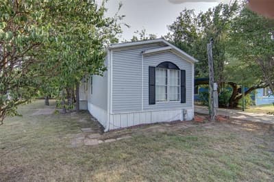 2307 NE 2nd Street, Mineral Wells TX 76067