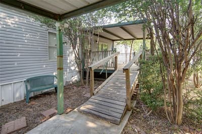 2307 NE 2nd Street, Mineral Wells TX 76067 - Photo 4