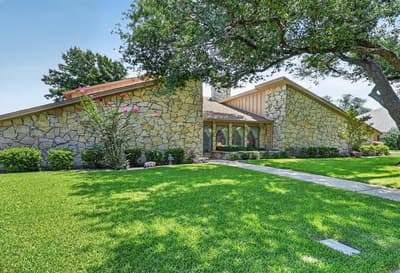 4001 Snow Creek Drive, Fort Worth TX 76008