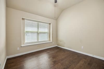 338 Wyndale Drive, Lewisville TX 75056 - Photo 5