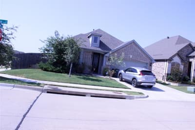 5301 Brazos Lane, Denton TX 76226 - Photo 2
