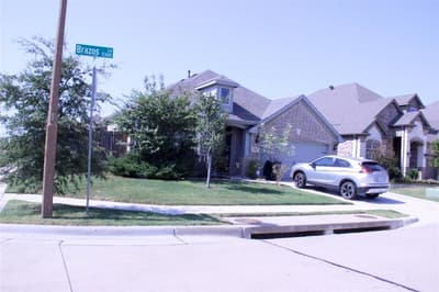 5301 Brazos Lane, Denton TX 76226 - Photo 3