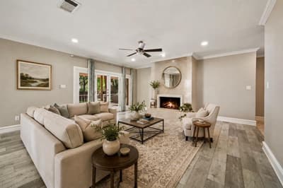 2311 Creekside Circle N, Irving TX 75063 - Photo 4
