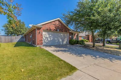 6717 Dream Dust Drive, North Richland Hills TX 76180 - Photo 2