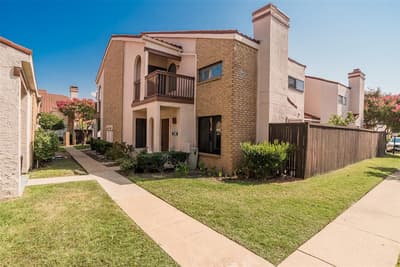 525 Ranch Trail # 146, Irving TX 75063 - Photo 2