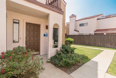 525 Ranch Trail # 146, Irving TX 75063 - Photo 3