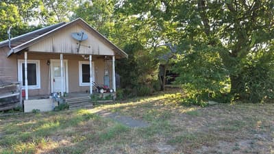 208 E Austin, Leonard TX 75452 - Photo 3