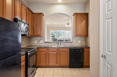 2833 Mott Street, Plano TX 75025 - Photo 5