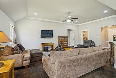 816 W Park Avenue, Weatherford TX 76086 - Photo 2