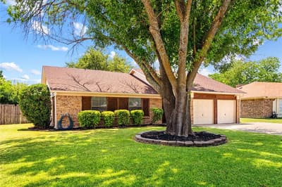 1032 Kane Street, Benbrook TX 76126 - Photo 3
