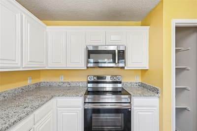 8404 Bowspirit Lane, Fort Worth TX 76053 - Photo 5