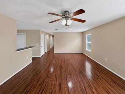 2239 Wilhurt Avenue, Dallas TX 75216 - Photo 3