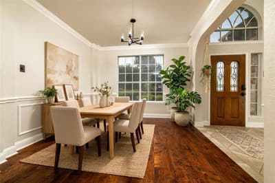 8905 Lakepointe Avenue, Rowlett TX 75088