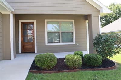213 Clover Circle, Weatherford TX 76086 - Photo 4