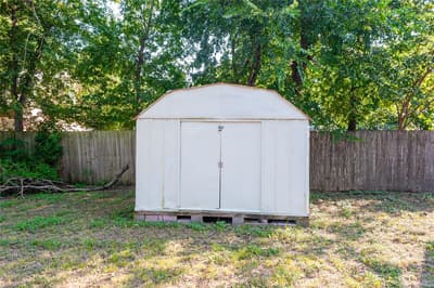 212 Penn Street, Waxahachie TX 75165 - Photo 4