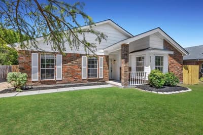 6724 Cherrytree Drive, Arlington TX 76001